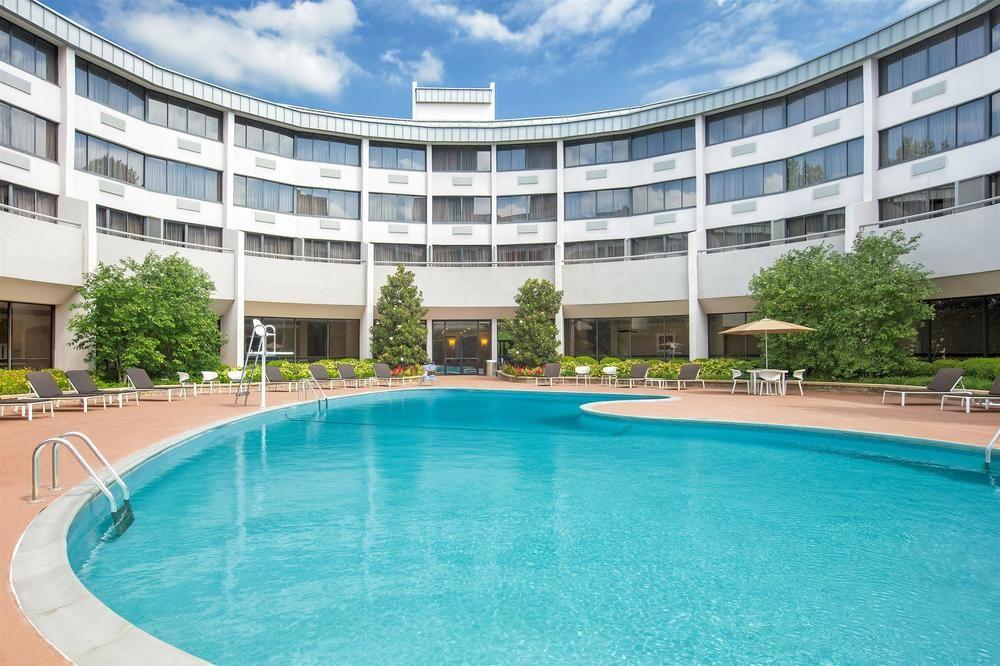 Sheraton Reston Exterior foto