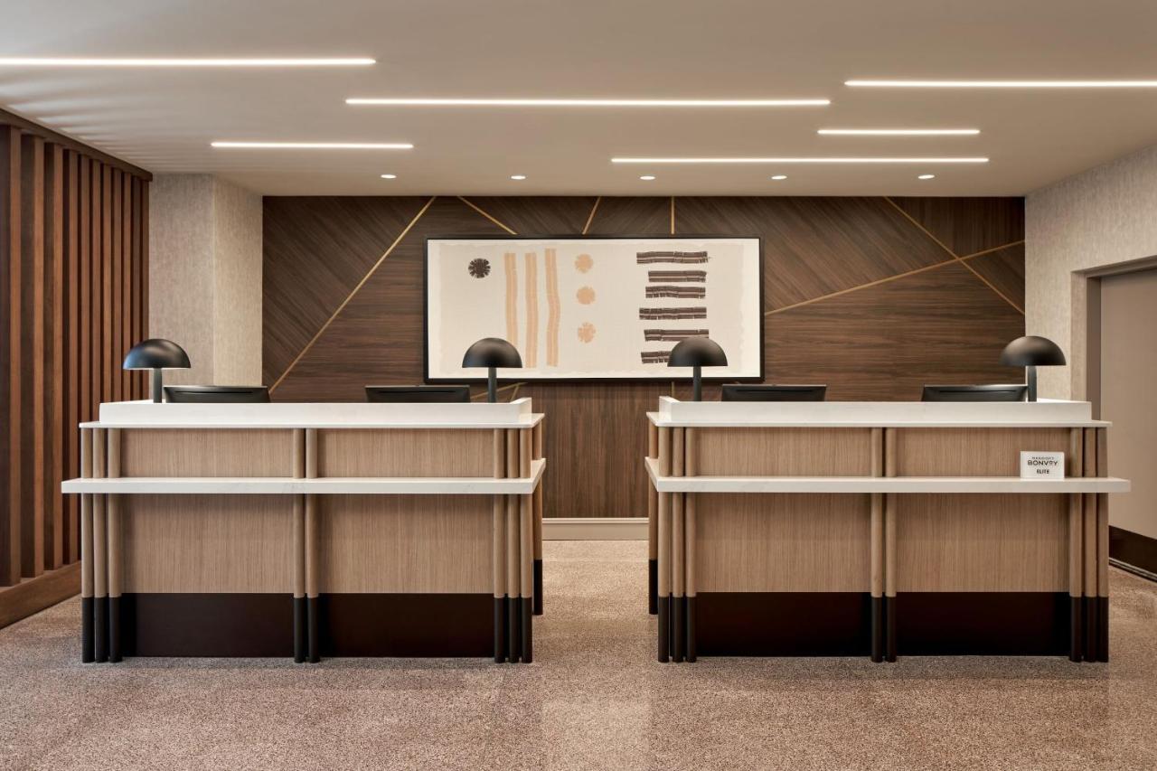 Sheraton Reston Exterior foto