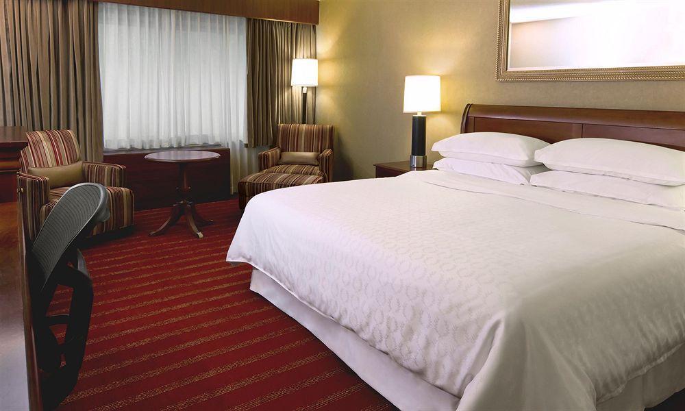 Sheraton Reston Exterior foto