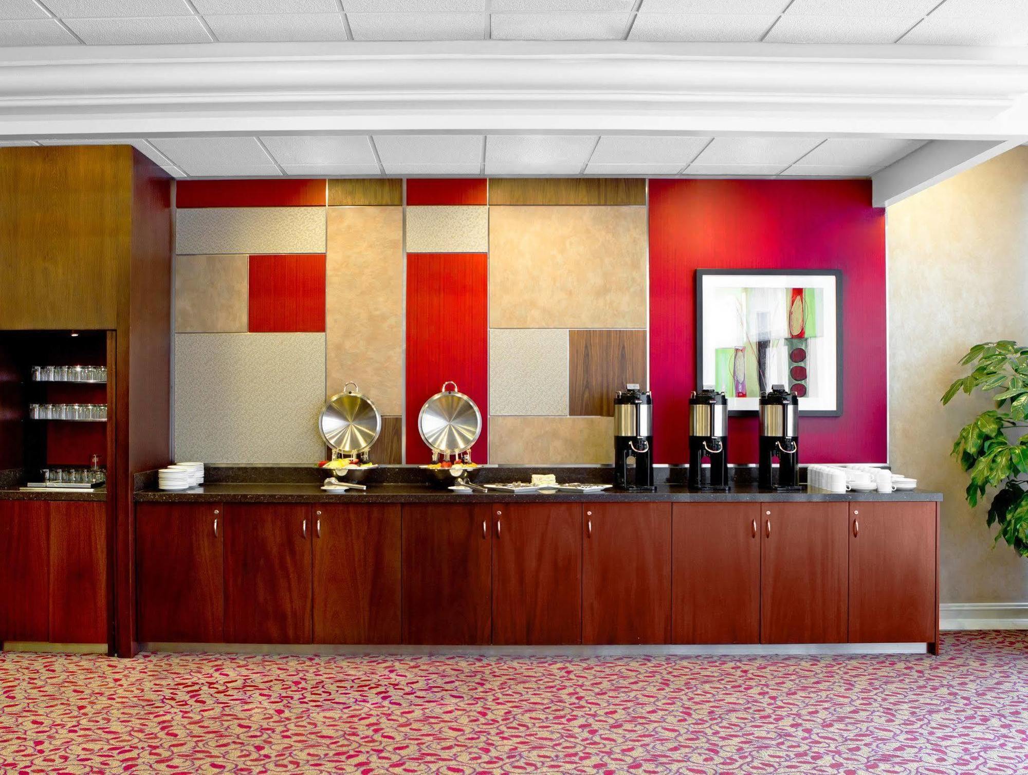 Sheraton Reston Exterior foto